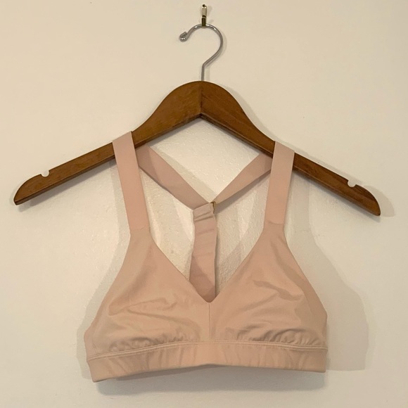 Athleta AC Pyramid Sports Bra - Picture 3 of 7